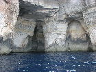 Grotte in der Küste Gozos beim Azure Window
