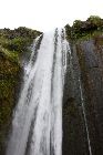 versteckter Wasserfall